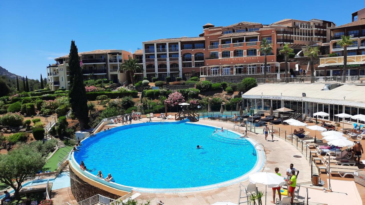 Huuummm C'Est La ! Beau T2 Cap Esterel Village Avec Clim ! Saint-Raphaël Exterior foto
